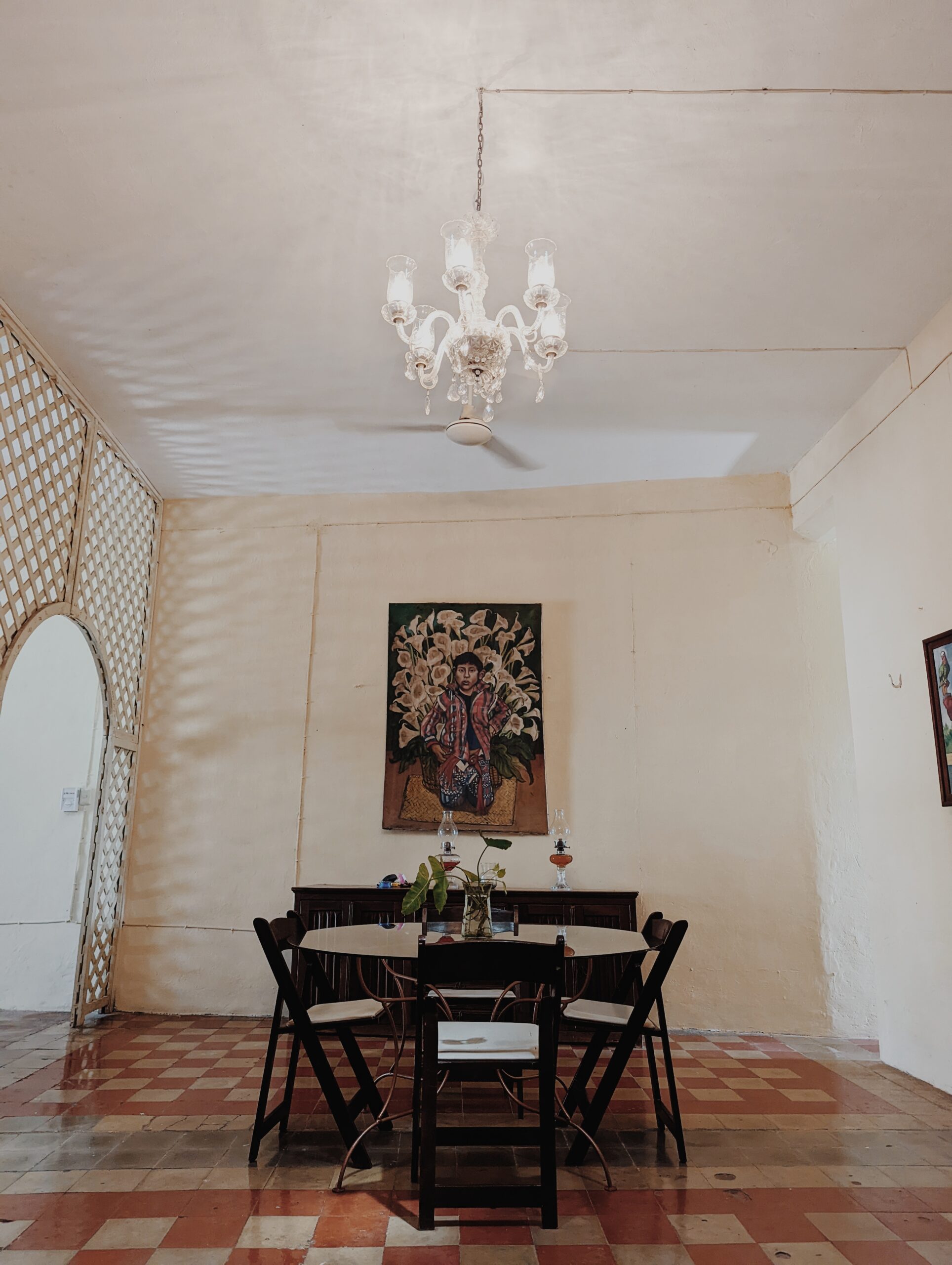 Dining table in Airbnb in Merida