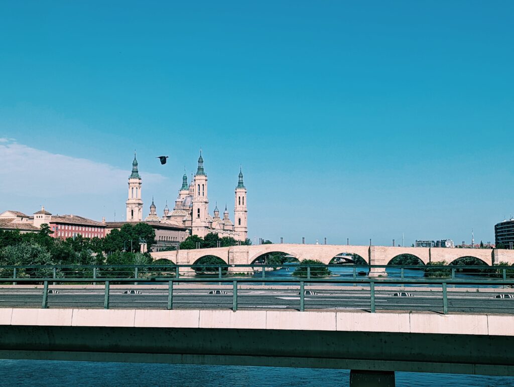 View of Basílica de Nuestra Señora del Pilar across the river Ebro in Zaragoza